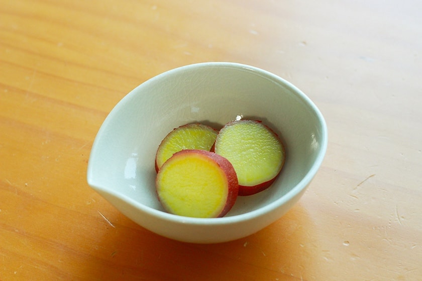 さつまいもの梅酢煮